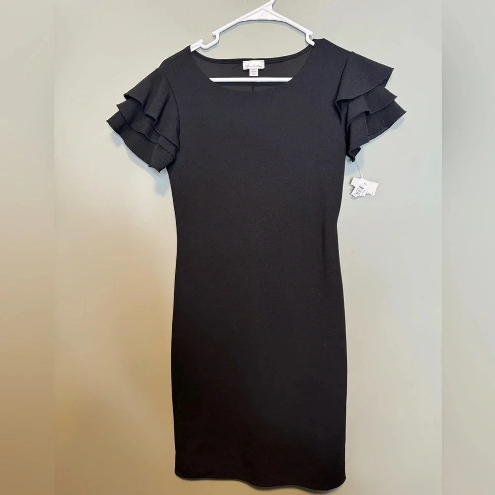 Olivia Matthew’s NWT Women’s Black Dress‎ Size Small